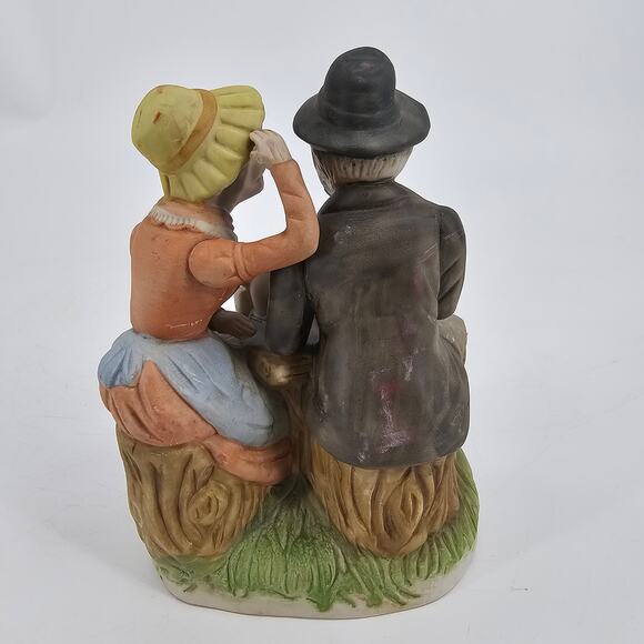 Vintage FEI Porcelain Bisque Elderly Couple Sharing a Moment Collector's Edition - Picture 3 of 8